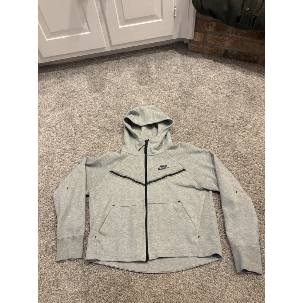 Nike Sportswear Tech Fleece Windrunner Zip Hoodie Gray CW4298-063 Womens Small